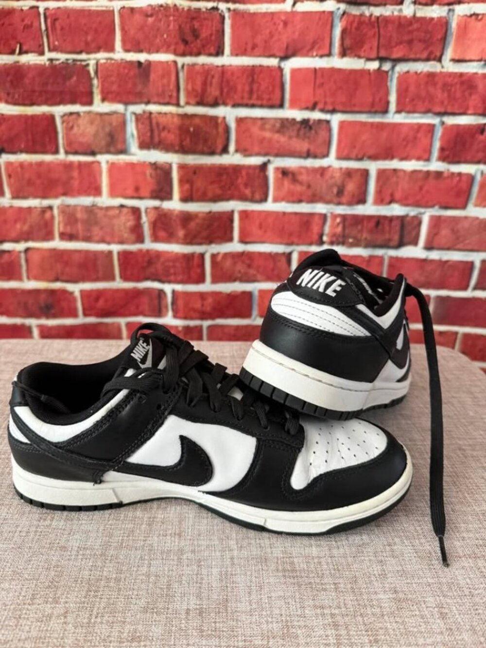 Nike Dunk Low Retro “Panda” Black White DD1391-100 Men’s 8 / Women’s 9.5